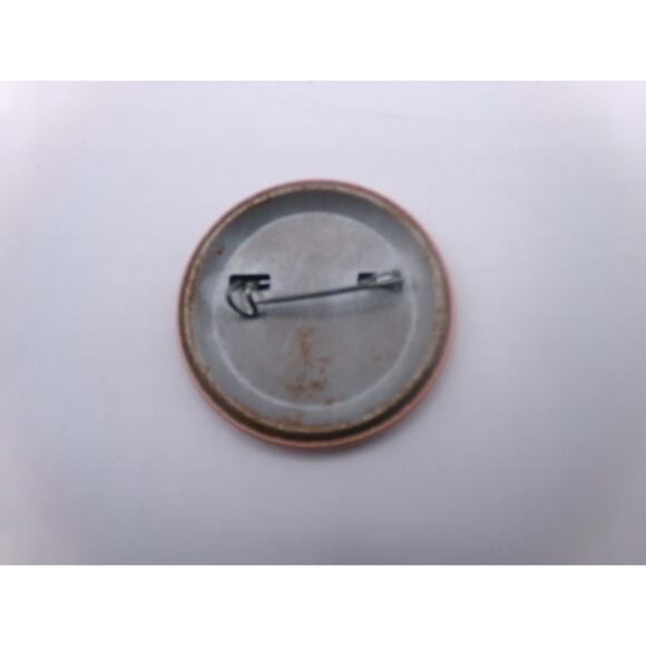 Vintage Sammy Hagar Lips Button Pinback Rock and Roll Rockstar Pin Jewelry - Picture 5 of 6